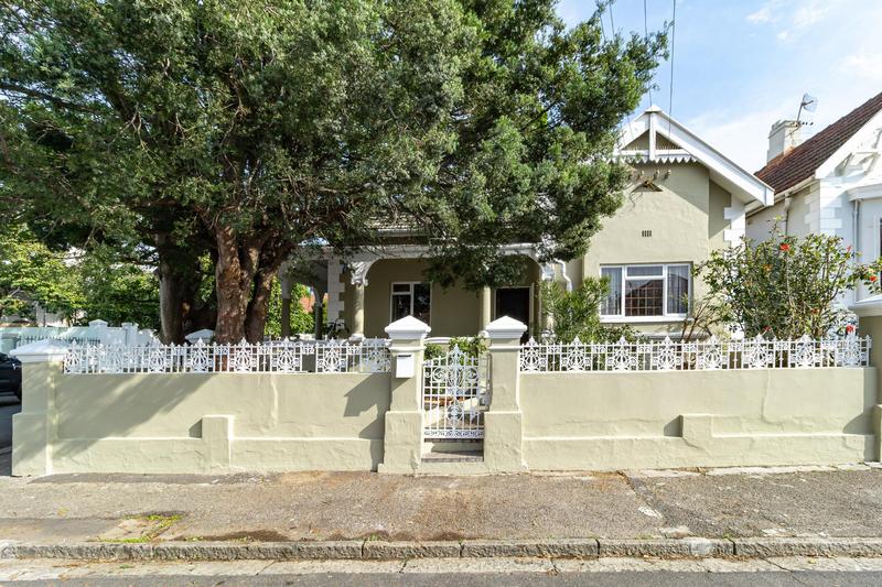 5 Bedroom Property for Sale in Observatory Western Cape